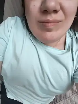 LimonLoveqw online show from 12.22.25