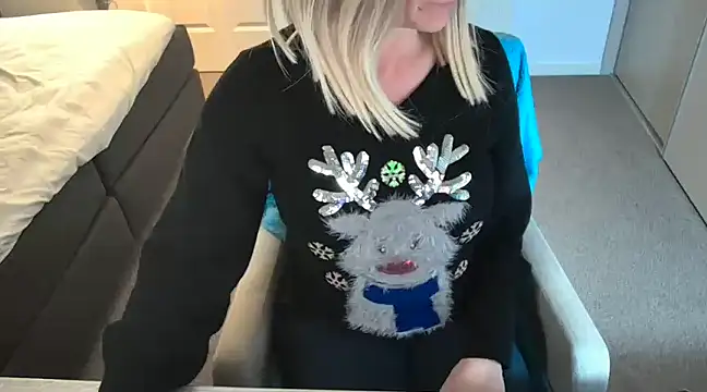 Dutchamber38 online show from 12.20.24