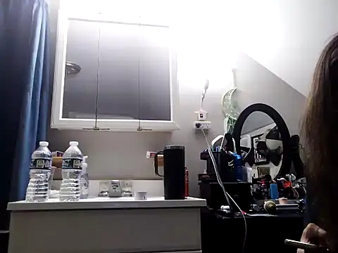 TheCougarTamingCowboy online show from 04.19.26