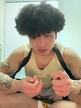 Snapshot of cutestpenis chatting on 12.20.25 cutestpenis online show from 12.20.25