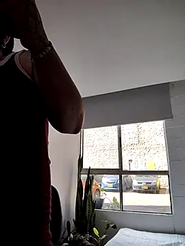 Divine Pouvoir online show from 03.14.26