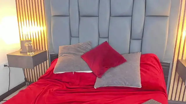 Angelic serenity online show from 12.16.25