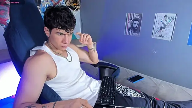 Snapshot of Criss_Adams chatting on 01.16.26 Criss Adams online show from 01.16.26