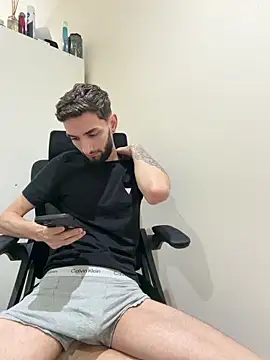 Juliann69Ramiro online show from 02.26.26