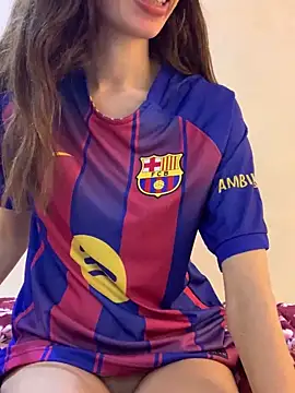 Snapshot of yasmina2020 chatting on 04.08.26 yasmina2020 online show from 04.08.26