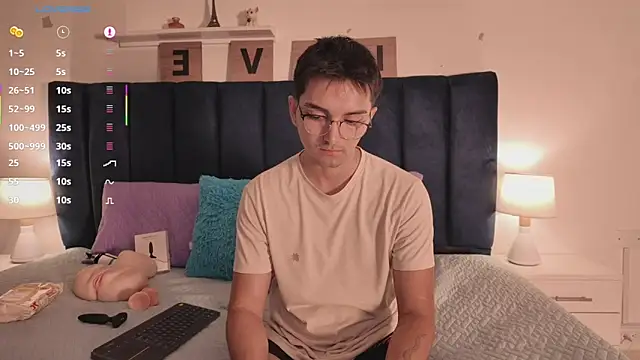 Archie 77 online show from 02.25.26