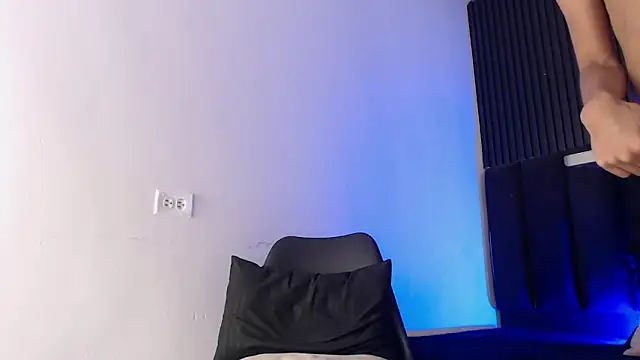 SmoothAlpha  online show from 02.19.26