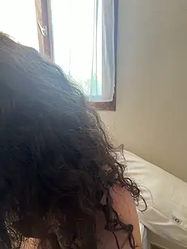 CoquineCharmeuse online show from 04.02.26