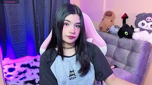 bonnieTaylor1 online show from 04.11.26