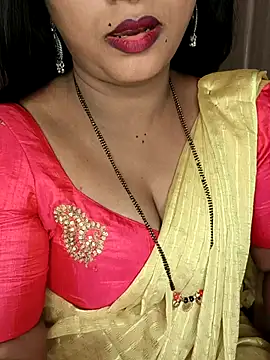 Snapshot of Rachu_love chatting on 05.03.26 Rachu love online show from 05.03.26
