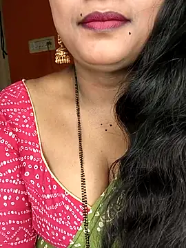Snapshot of Rachu_love chatting on 07.17.26 Rachu love online show from 07.17.26