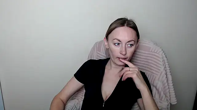 LiaSeass  online show from 01.19.26