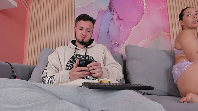 Magicsexx69 online show from 12.17.25