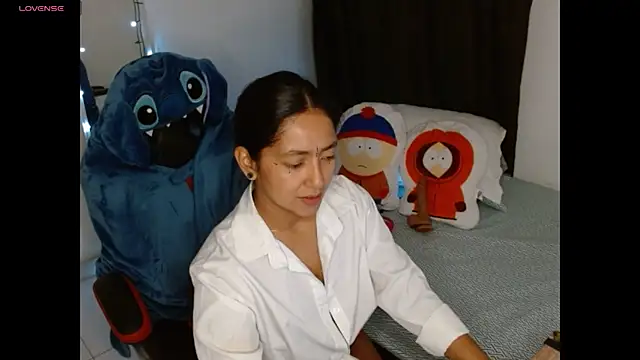 Snapshot of NovahPerotti chatting on 07.03.26 NovahPerotti online show from 07.03.26