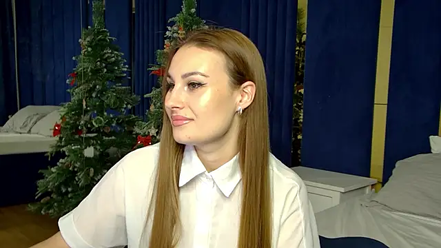 NoraFoxes online show from 12.16.25