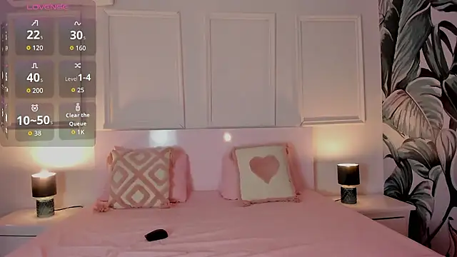 EVANGELIINE 21 online show from 01.06.26