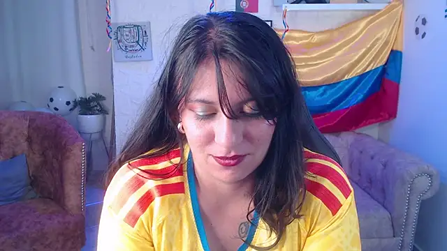 Snapshot of amanda_rousee chatting on 06.18.26 amanda rousee online show from 06.18.26