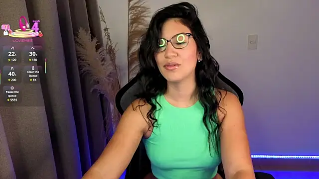 chloebum  online show from 05.21.26
