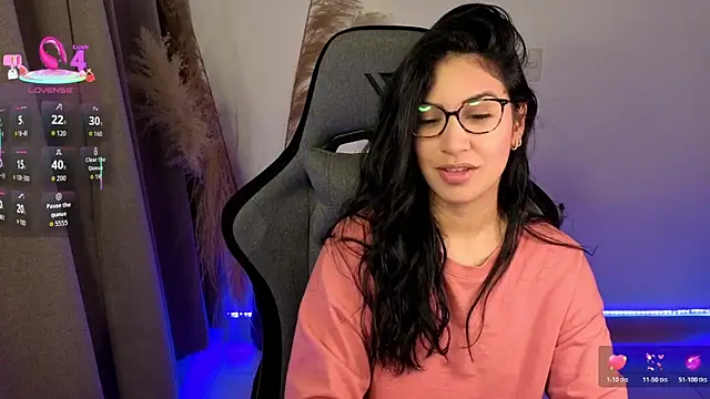 chloebum  online show from 05.22.26