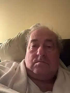 Snapshot of csikar chatting on 02.16.26 csikar online show from 02.16.26