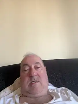 csikar online show from 04.05.26