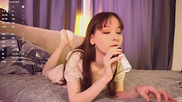 Snapshot of SoraYumeXXX chatting on 12.23.25 SoraYumeXXX online show from 12.23.25