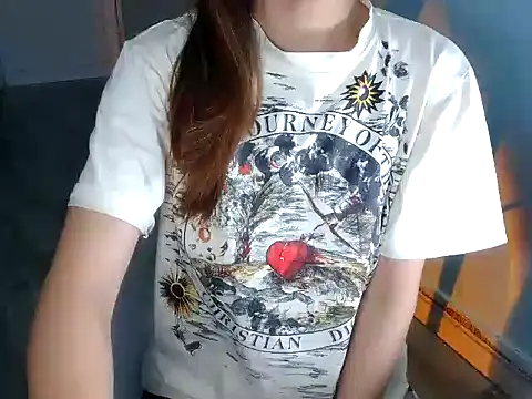 Chichi 86 online show from 05.23.26