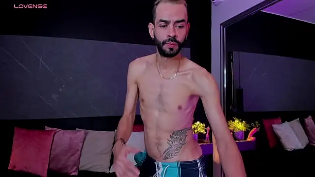 Snapshot of arcangel_harris chatting on 01.16.26 arcangel harris online show from 01.16.26