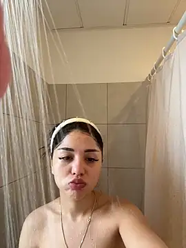 SilkyMira online show from 02.04.26