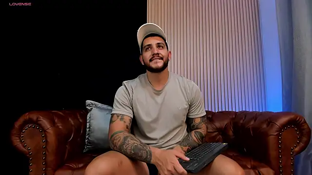 KyleNorth  online show from 04.15.26