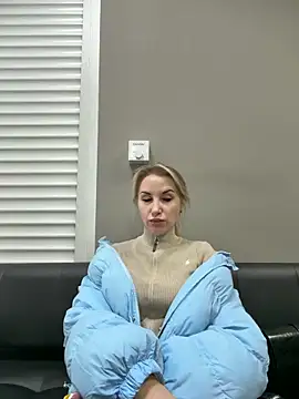 Hanna--Sweet online show from 03.25.26