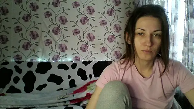 nika smily online show from 12.15.25