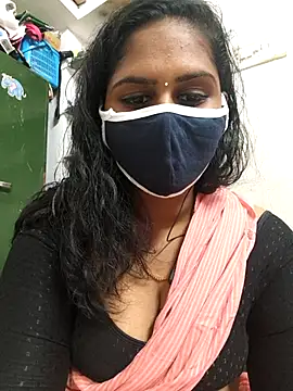 Snapshot of pattupattuma27 chatting on 02.15.26 pattupattuma27 online show from 02.15.26