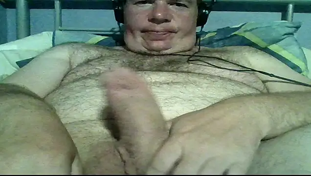 Snapshot of mrhardcock12 chatting on 06.14.26 mrhardcock12 online show from 06.14.26
