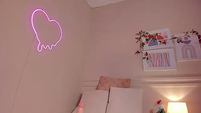  emily  st online show from 12.16.25