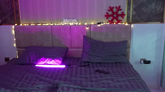 Mary Harriss online show from 01.10.26