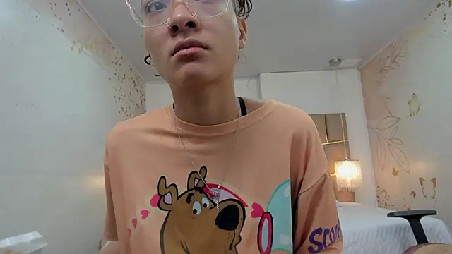 Snapshot of Jadde_Greyy_ chatting on 01.18.26 Jadde Greyy online show from 01.18.26