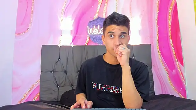 Hot Boys 69 online show from 01.14.26