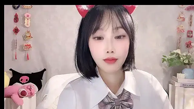 Pinkgirl520 online show from 02.28.26