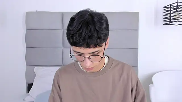 JoshClaarktt online show from 01.18.26