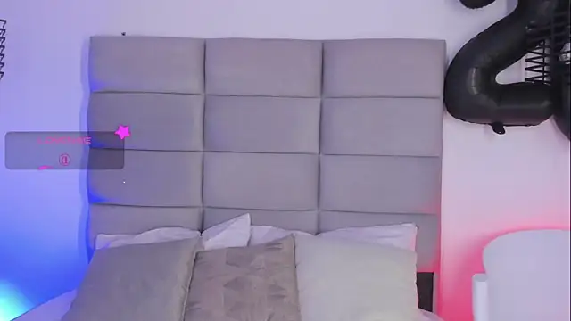 JoshClaarktt online show from 04.09.26