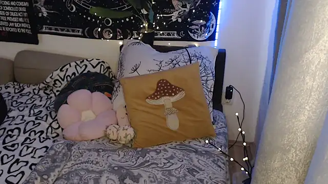 AlienforTwenty online show from 03.31.26