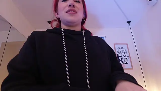Snapshot of Celestee15_ chatting on 06.01.26 Celestee15 online show from 06.01.26