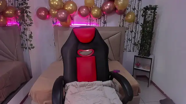 valeria dark  online show from 04.15.26