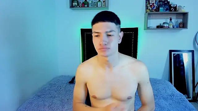 Snapshot of Nico_Nocturne chatting on 12.16.25 Nico Nocturne online show from 12.16.25