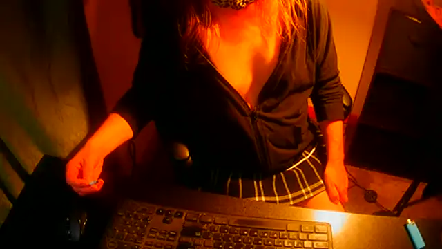 GoodGirlKelly online show from 05.11.26