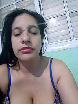 Snapshot of julietaloovee chatting on 03.01.26 julietaloovee online show from 03.01.26