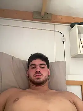 Snapshot of boufss chatting on 05.19.26 boufss online show from 05.19.26