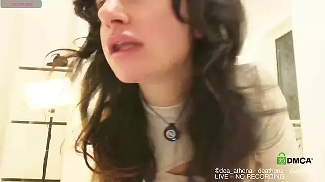 Snapshot of DeaAthena chatting on 01.05.26 DeaAthena online show from 01.05.26