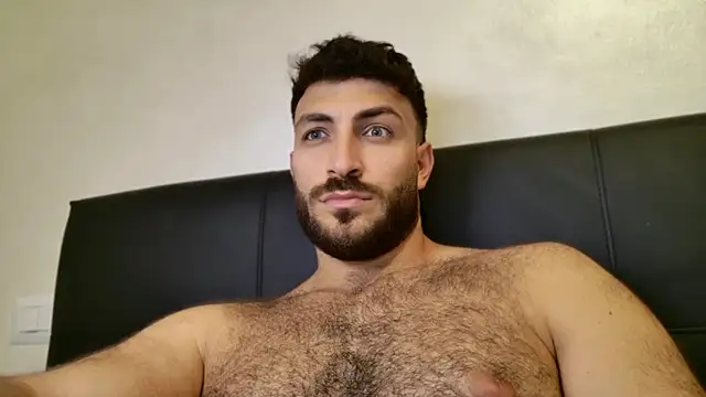Snapshot of mark_ariete chatting on 07.31.26 mark ariete online show from 07.31.26